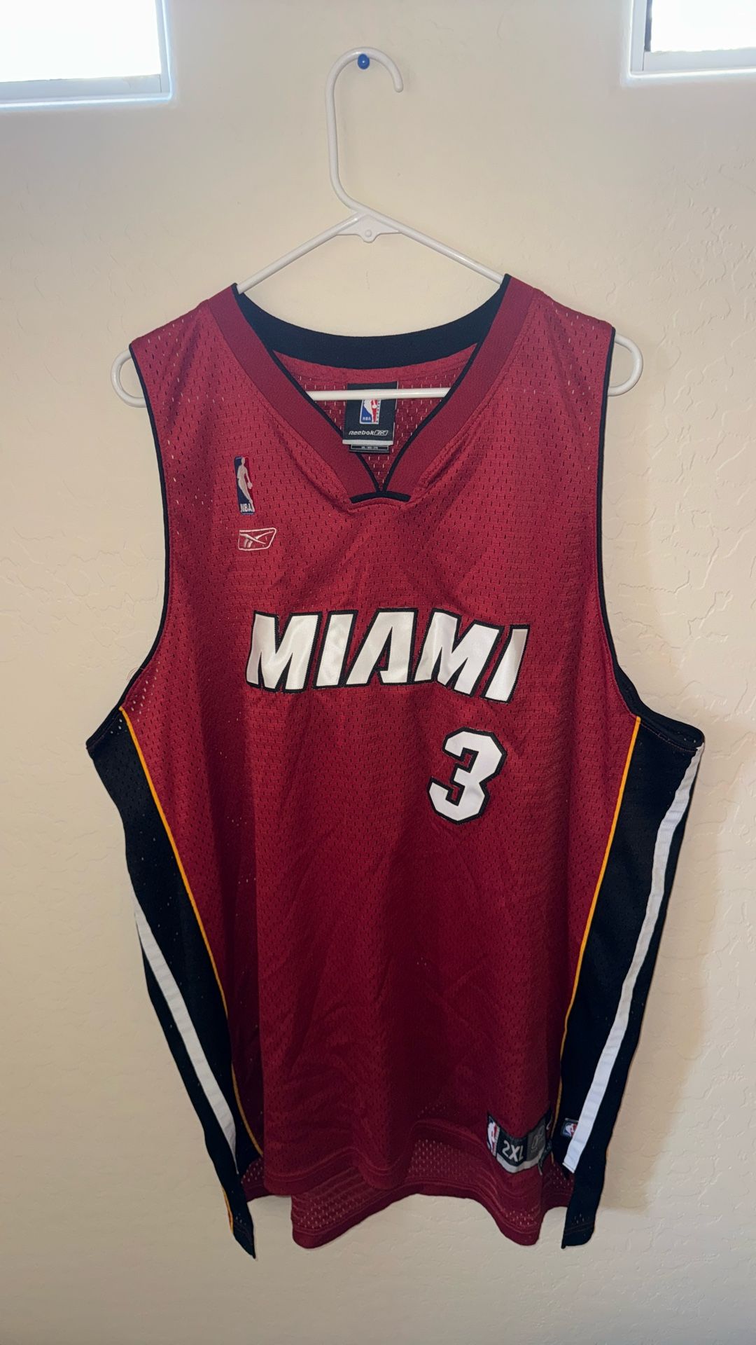 miami heat jersey wade size 2XL
