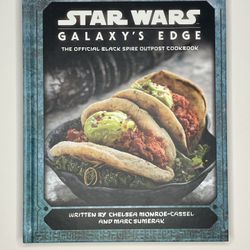 Star Wars: Galaxy’s Edge: The Official Black Spire Outpost Cookbook 
