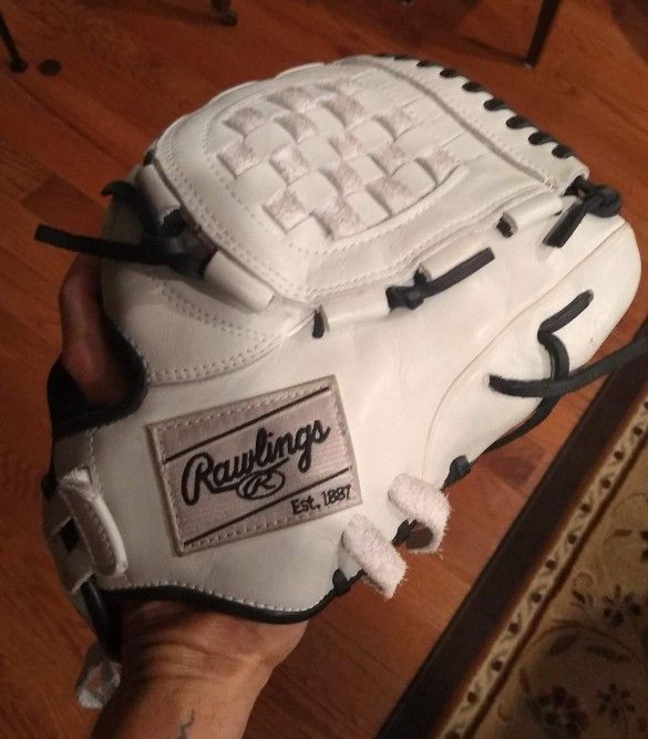 Rawlings Gold Glove Series Glove