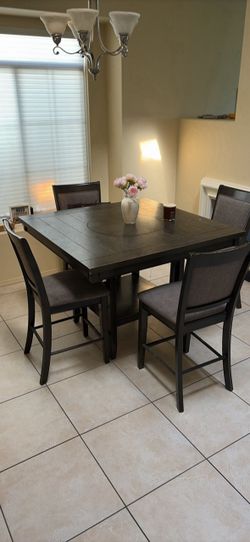 Dark Wood  Dining Table