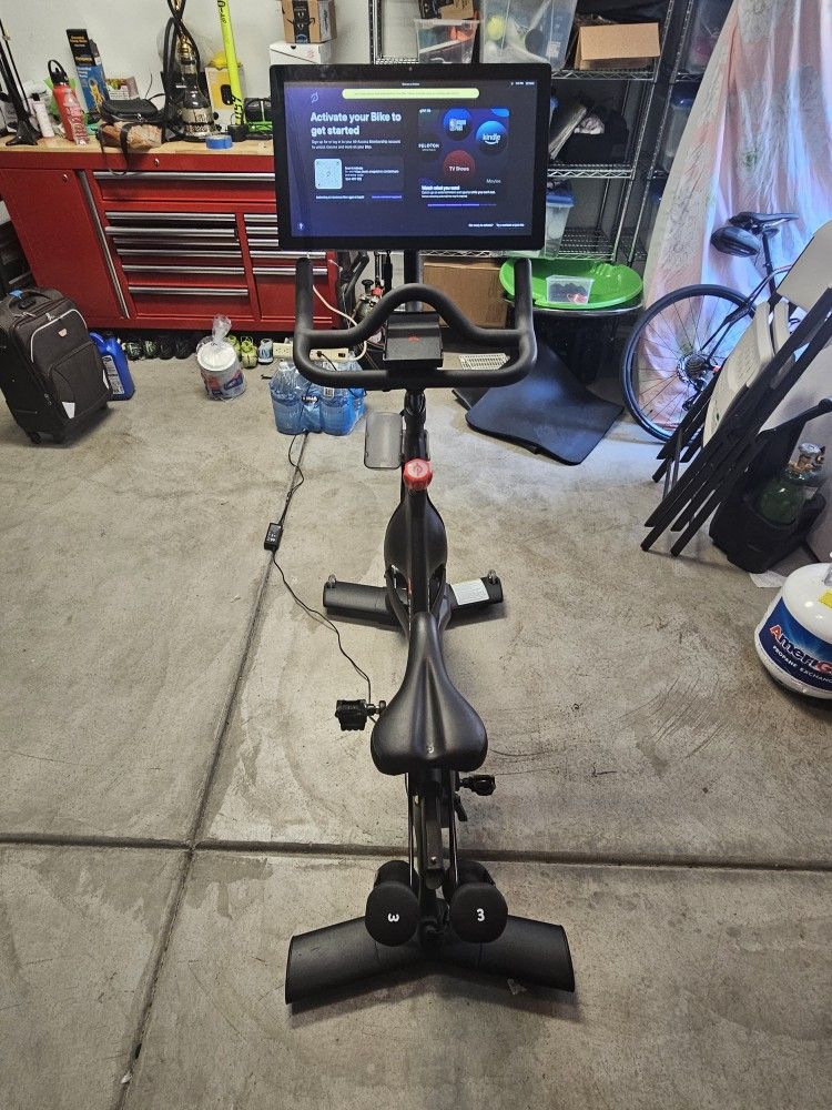 Peloton Bike