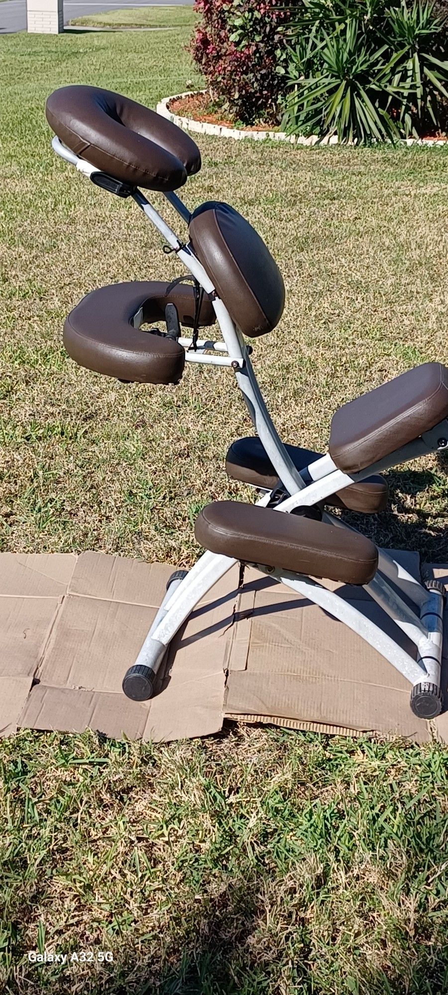 Massage Chair (OSIM) Brand