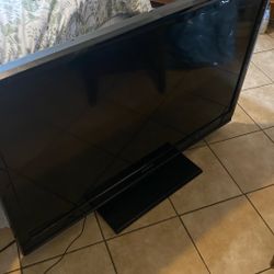 TV De Mesa 50”