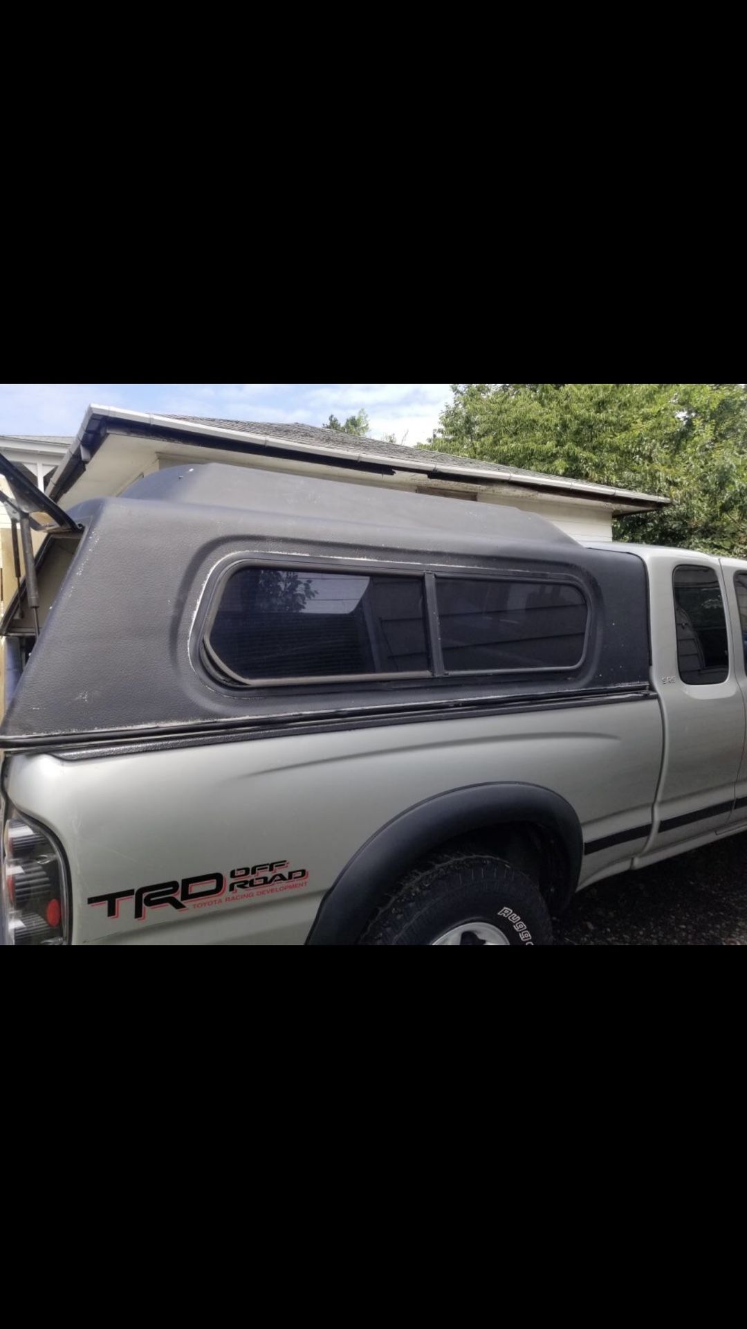 Toyota Tacoma Canopy for Sale in Seattle, WA - OfferUp