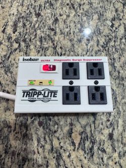 Tripp Lite Isobar 4 Ultra Surge Protector Power Strip 4 Outlet