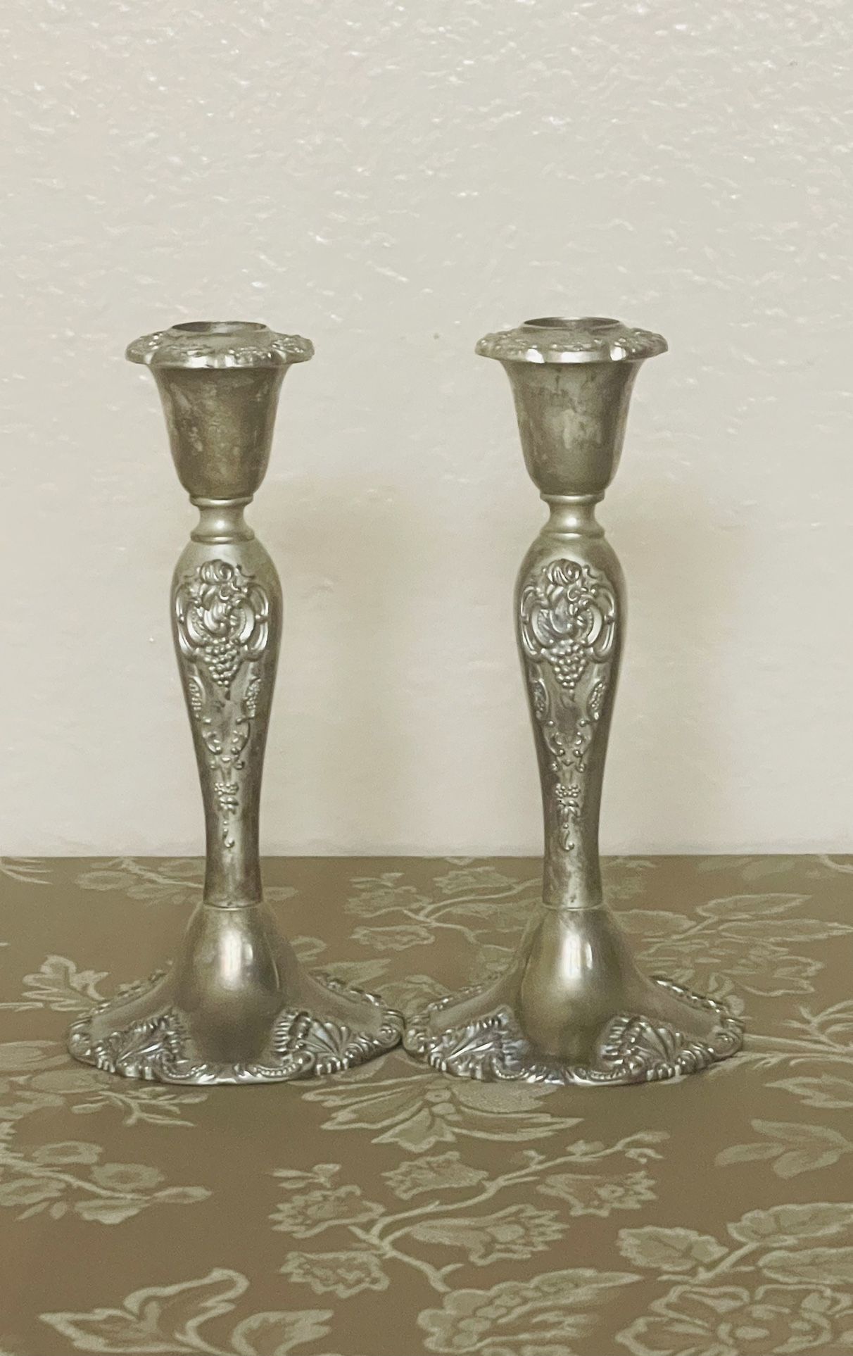 GODINGER SILVER PLATE CANDELABRA.