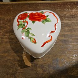 Vintage Heart Shaped Trinket Box