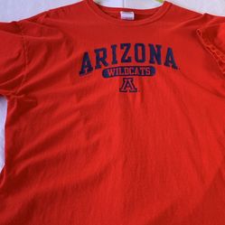 University of Arizona Wildcats extra large T-shirt in good condition with one tiny hole on the shoulder.