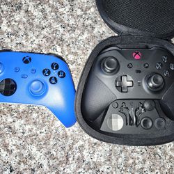 2 Xbox Controllers. Shock Blue and Elite 2