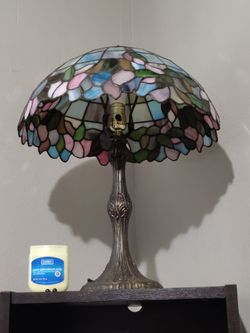 Tiffany lamp