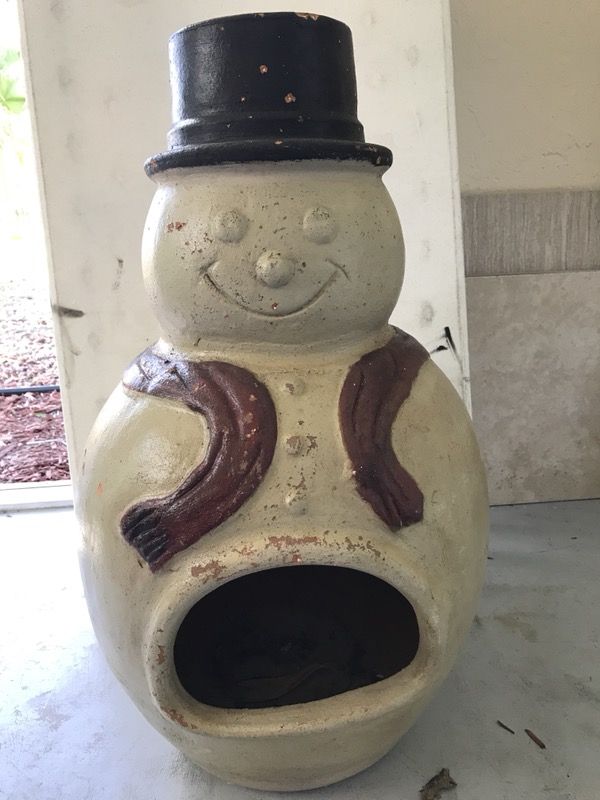 Seasonal Snowman Chiminea