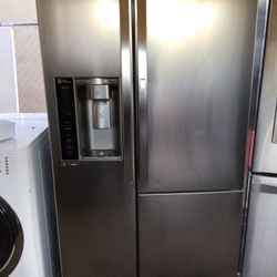 LG Side By Side Refrigerator 
