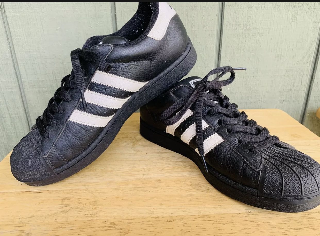 Think Tram landlord Vintage Adidas Shoes PWC 681001 Mens Size 8.5 Black White Made In 2002 for  Sale in City Of Industry, CA - OfferUp
