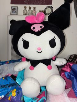 Big kuromi plush backpack