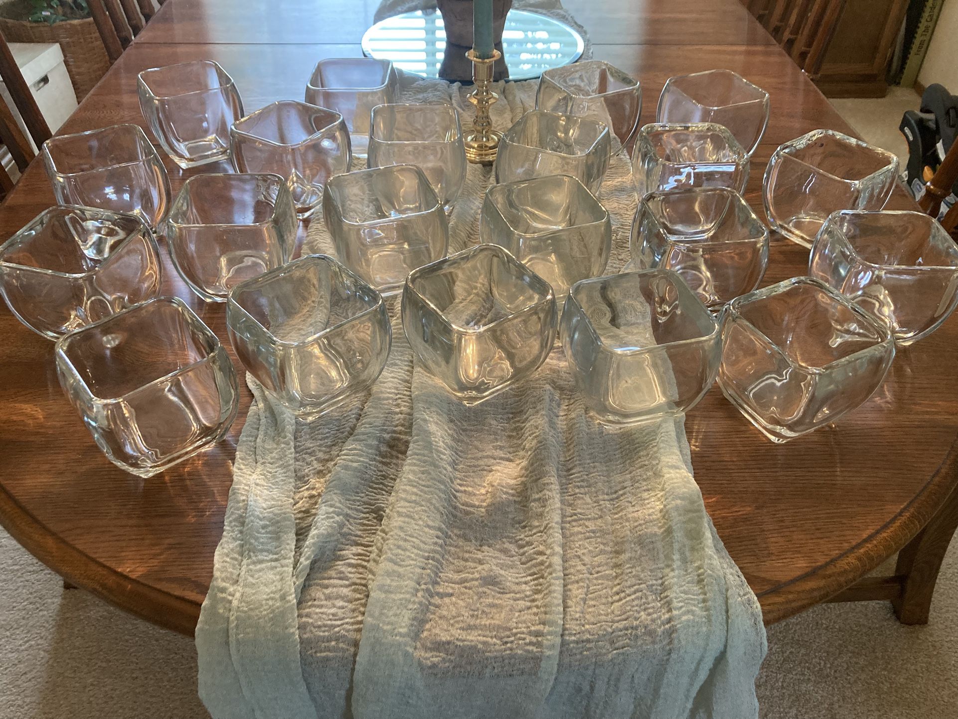 Beautiful Glass Vases/Bowls Set of 20