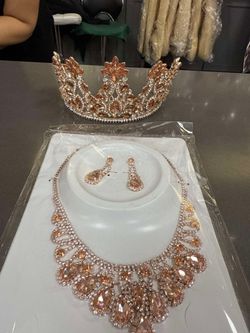 Rose gold tiara & matching necklace