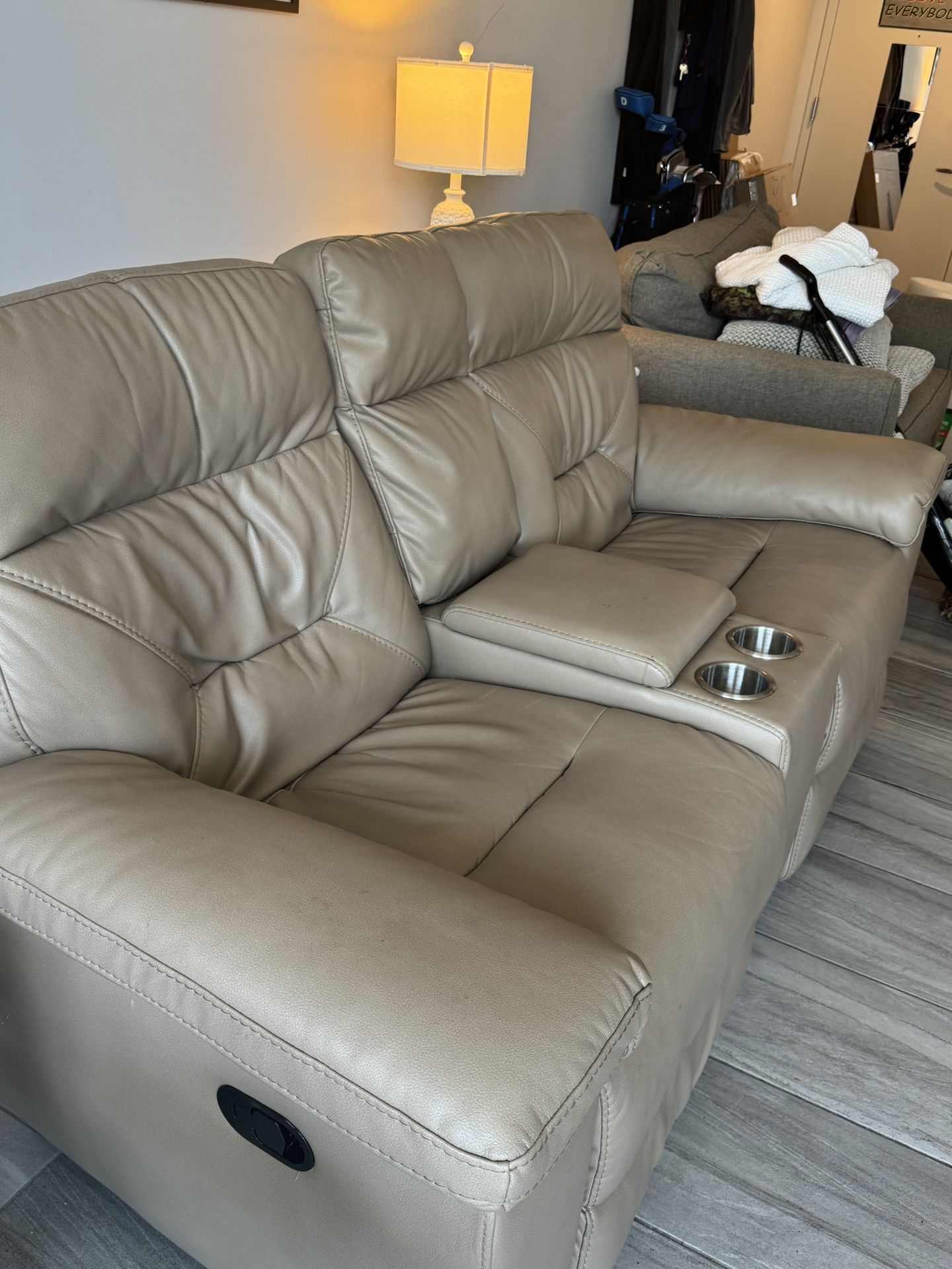2-Seater Couch with Recliners & Outlets