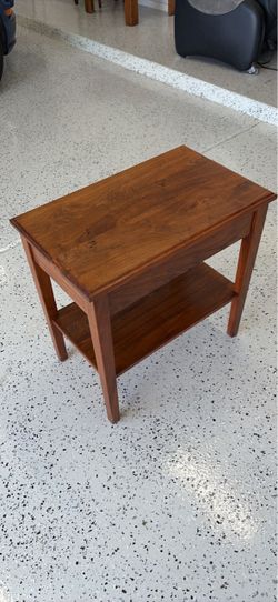 Solid Walnut End Table with Drawer and Shelf-Dovetail Condtruction