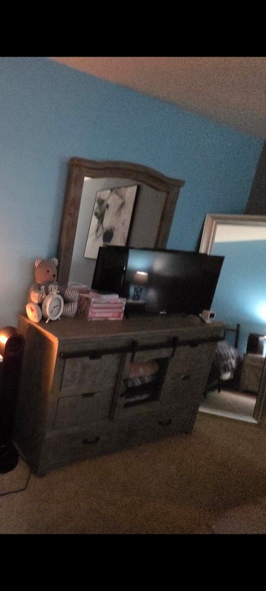 Rustic Dresser With Mirror