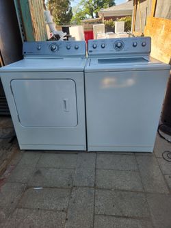 Maytag Set Washing Machine And Electric Dryer Good Conditions Works Well