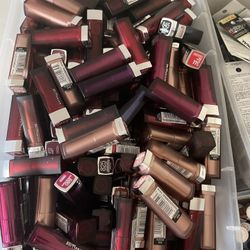 Makeup 