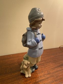 LLADRO NAO 1038 Traveling Girl (With Box) Retired! Hi Mint Condition! 