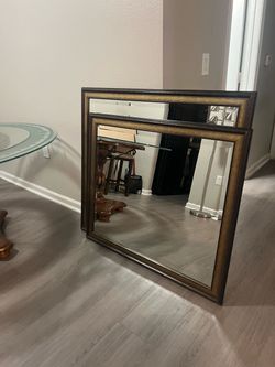 2 mirrors