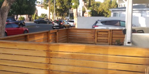 Fence builder