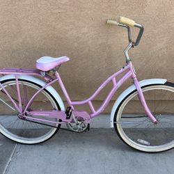 beach cruiser bike 26” tires good condition asking $100 