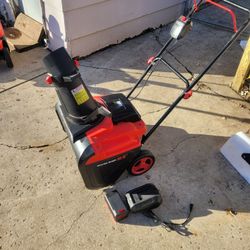 Powersmart 40 Volt Snowblower 
