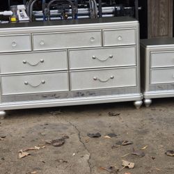DRESSER AND NIGHTSTAND 
