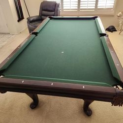 Brunswick cherry Wood Pool Table