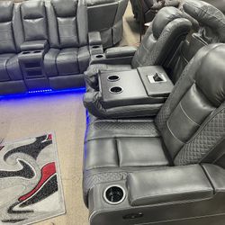 Power Recliner Power Headrest Bluetooth speaker And More 