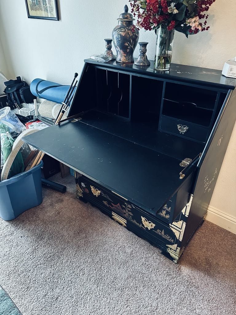 Antique Desk With Drawers