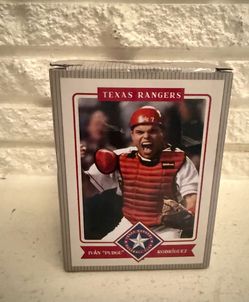 Globe Life Iván "Pudge" Rodríguez Texas Rangers #7 Boxed Bobblehead Brand new