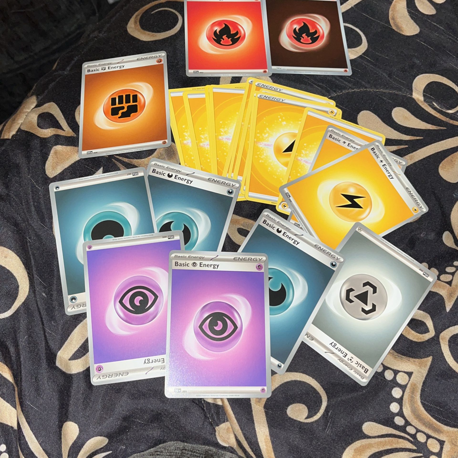 Pokemon Cards 29 Energy Cards 