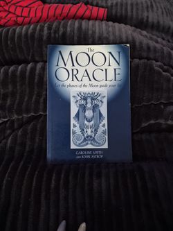 The Moon Oracle