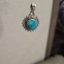 Blue Ridge STERLING SILVER TORQUOISE PENDANT 