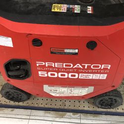 PREDATOR INVERTER AND GENERATOR VERY QUIET 