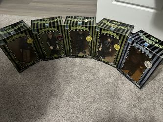 Good Charlotte Figures