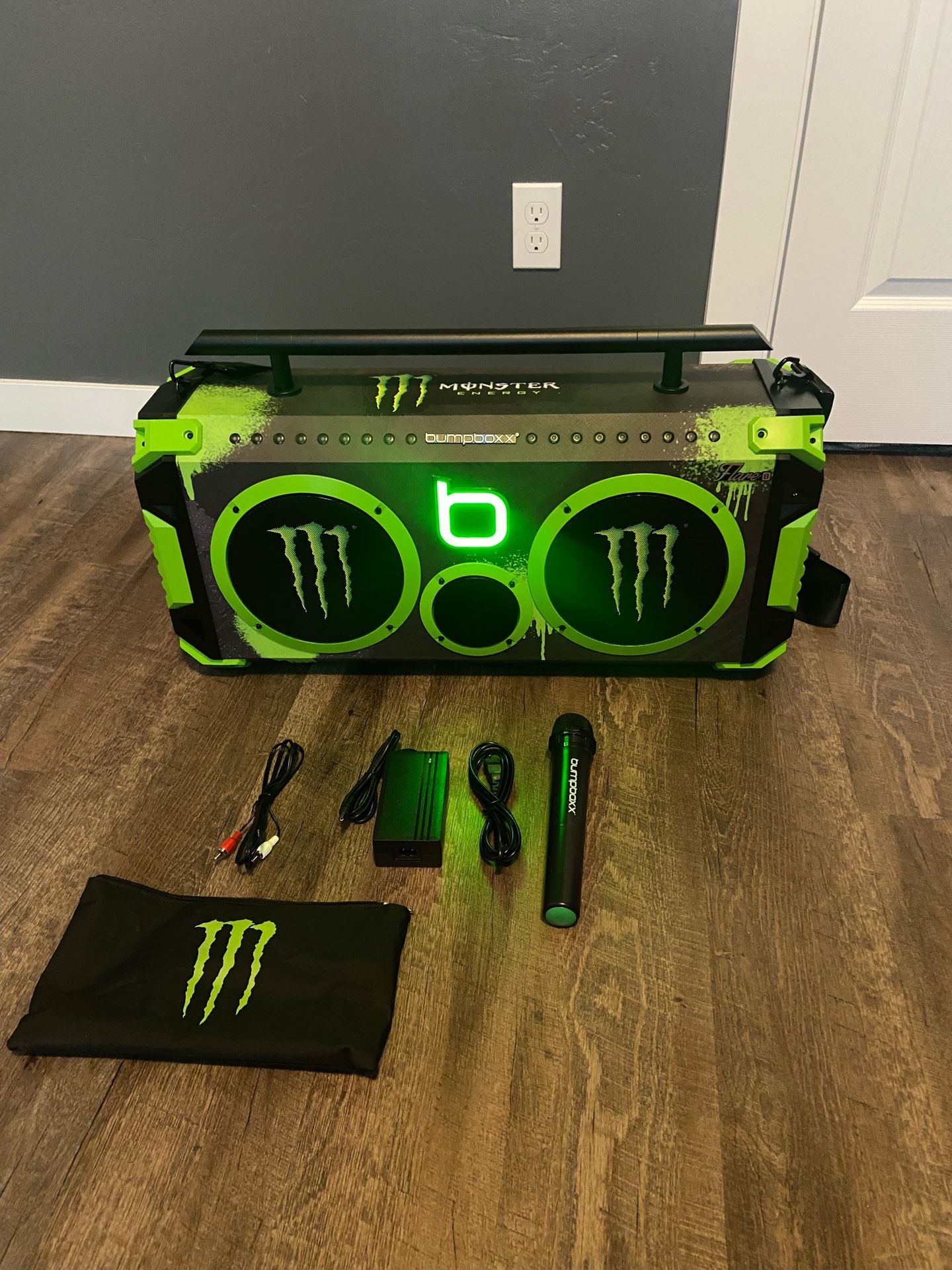 BOOWY　GIGSBOX Monster Energy Boombox for Sale in Nampa, ID - OfferUp