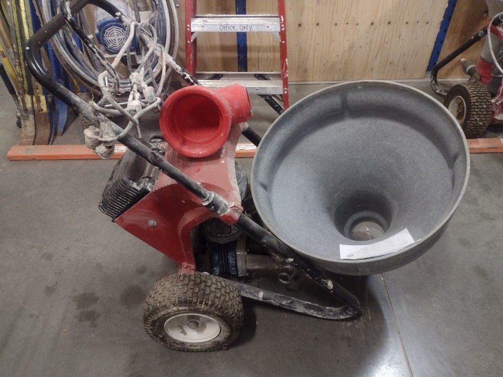 Two Kodiak M2 Texture Sprayer With Cords