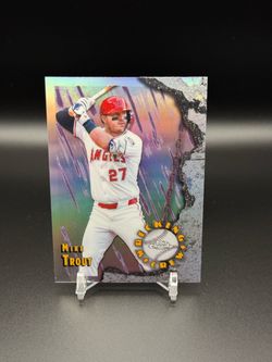 Mike Trout 2026 Topps Chrome Wrecking Crew Baseball Card