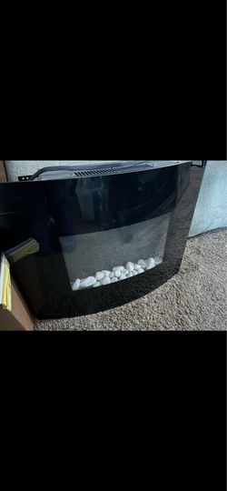 Nice small fireplace works good