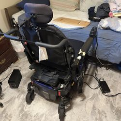 Electric Wheelchair