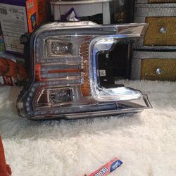 Ford F150 Headlight 