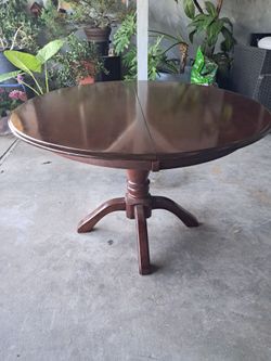 Kitchen table