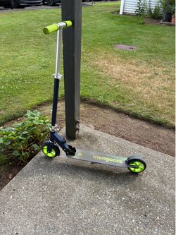 Mongoose Scooter