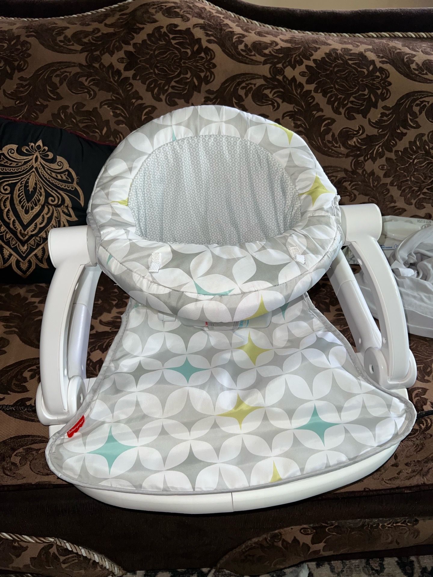 Fisher-Price sit me up