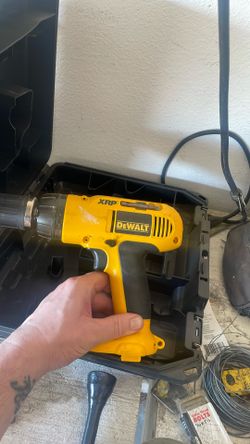 4 Power Drills No Chargers